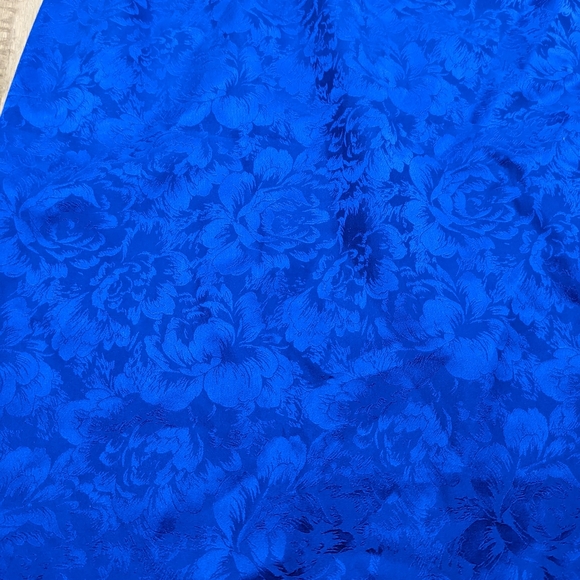 Royal Blue Floral Print 100% Silk Skirt - Picture 2 of 9